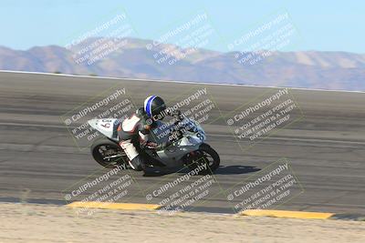 media/Dec-15-2023-Apex Assassins (Fri) [[91f19fb1c7]]/Racer 2/Session 2 (Bowl Exit)/